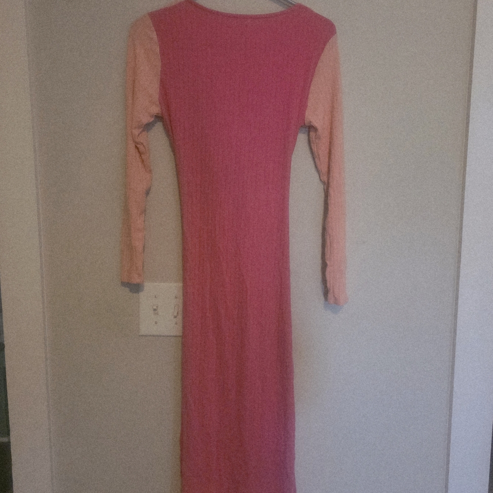 Source Unknown Vibrant Pink and Peach Long Sleeve Dress
